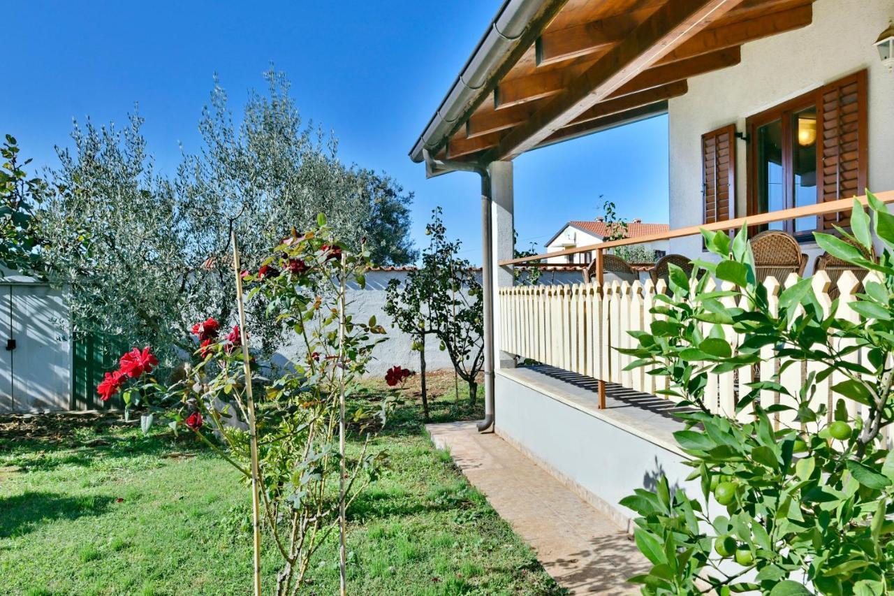 Adriatico Bungalow Poreč Exterior foto
